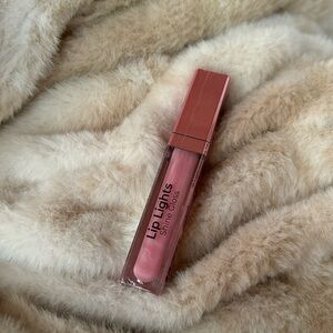 New MCoBeauty lip lights shine gloss